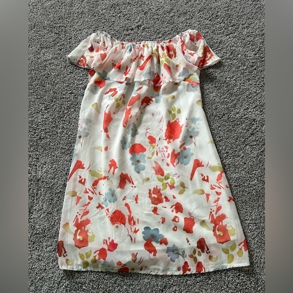 Off-Shoulder White Floral Summer Dress - Picture 1 of 5